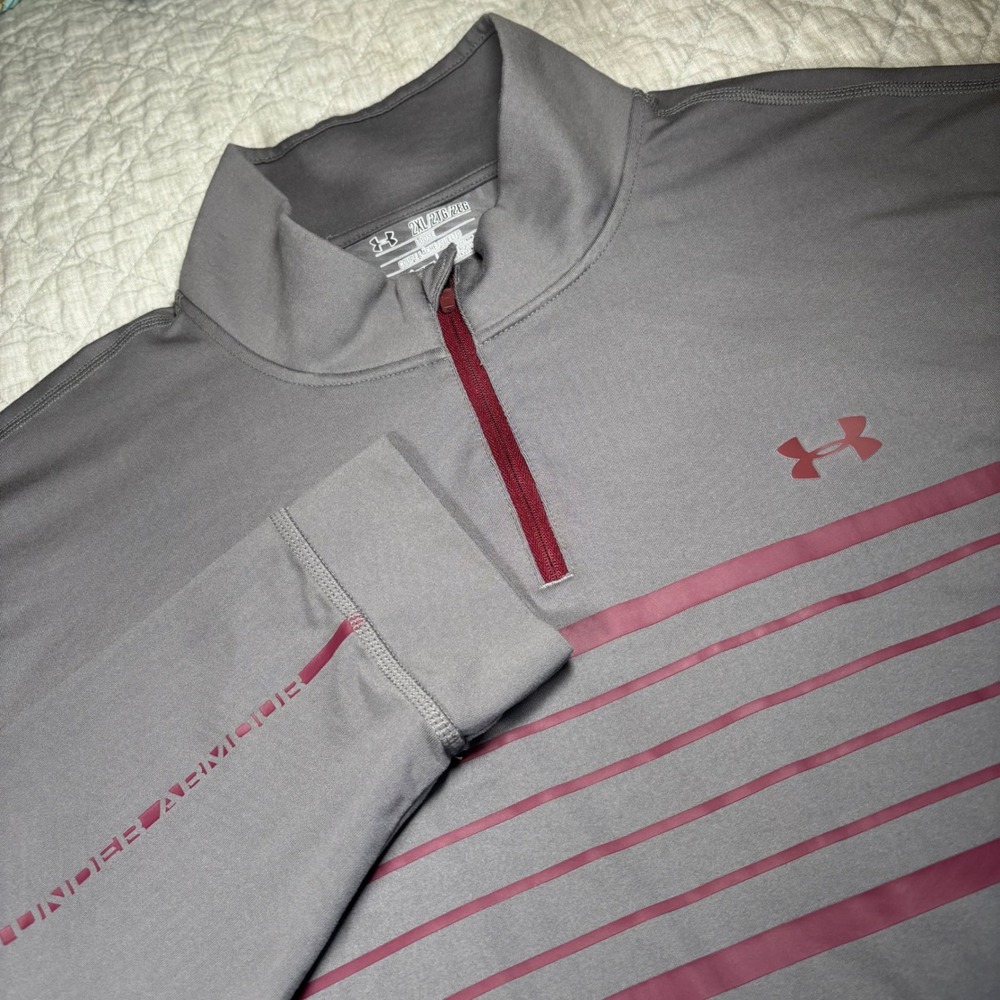 Under Armour ColdGear Mens 2XL Gray Maroon Striped Quarter Zip Pullover Loose